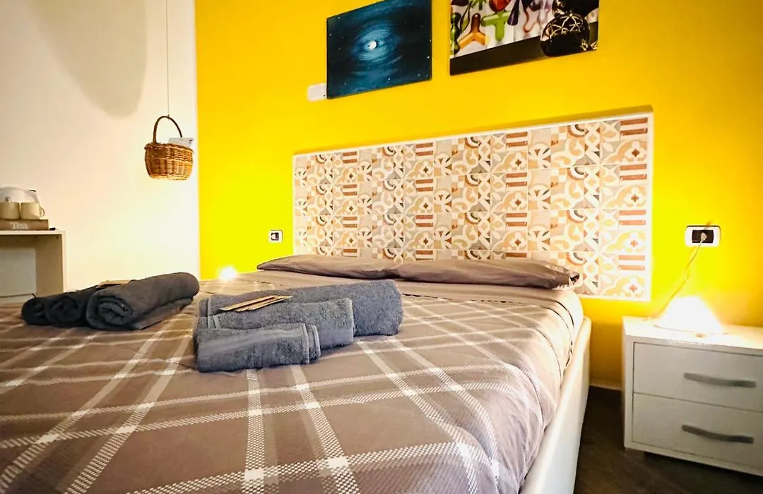B&B Cosmoneapolitan-1