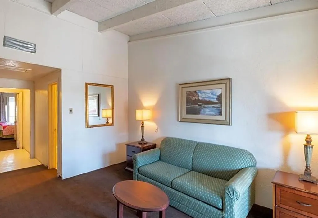 Hotel O Bay City, Tx-35-1
