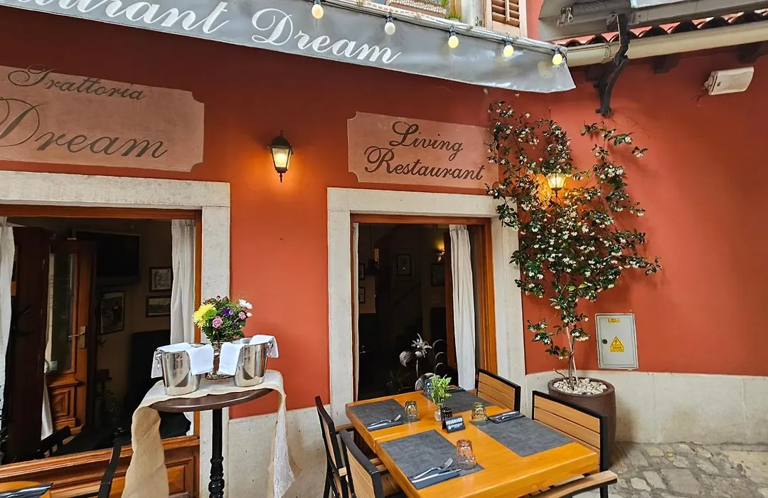 Residence Dream-1