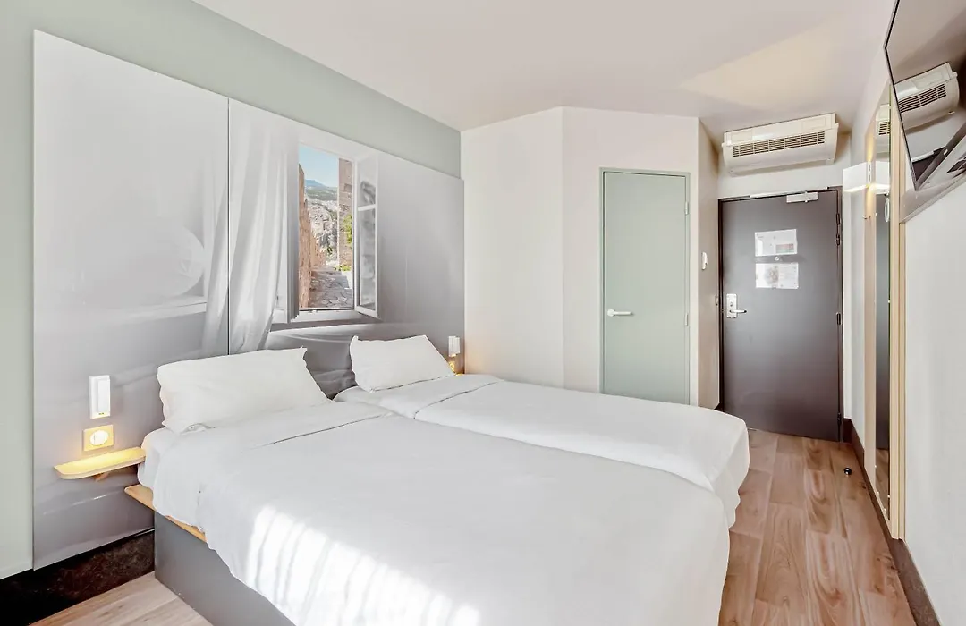 B&B HOTEL Brignoles-1