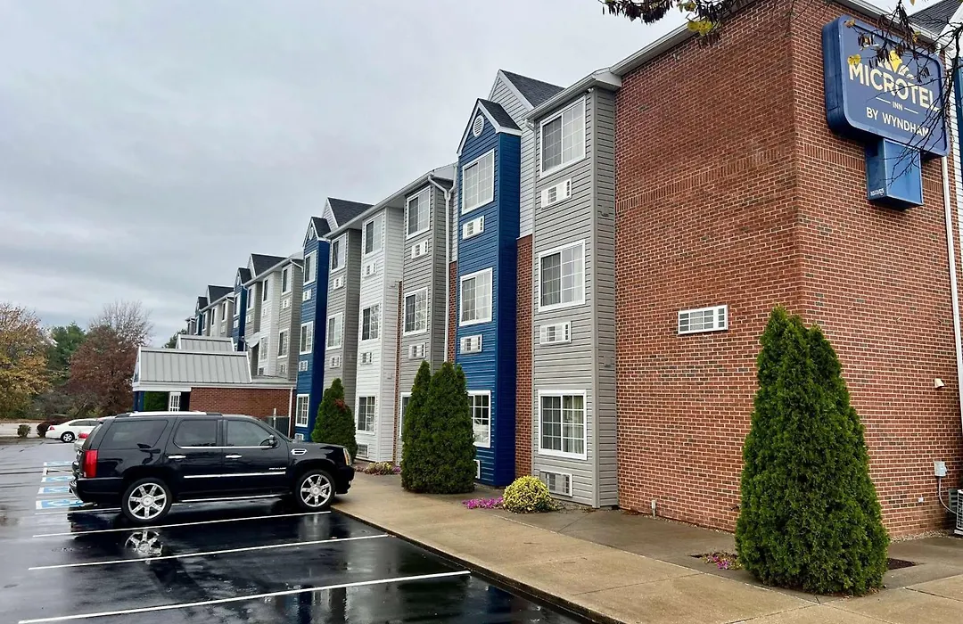 Microtel Inn Georgetown - Lexington North-1