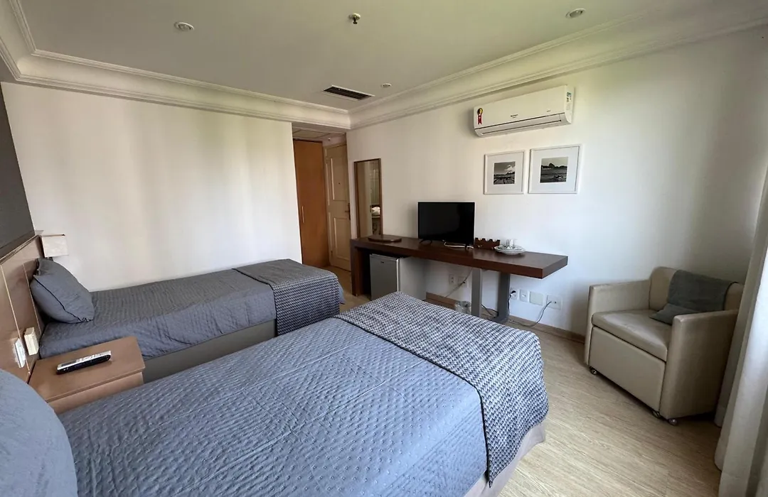 Flat Barra da Tijuca - Gastão Sengés-1