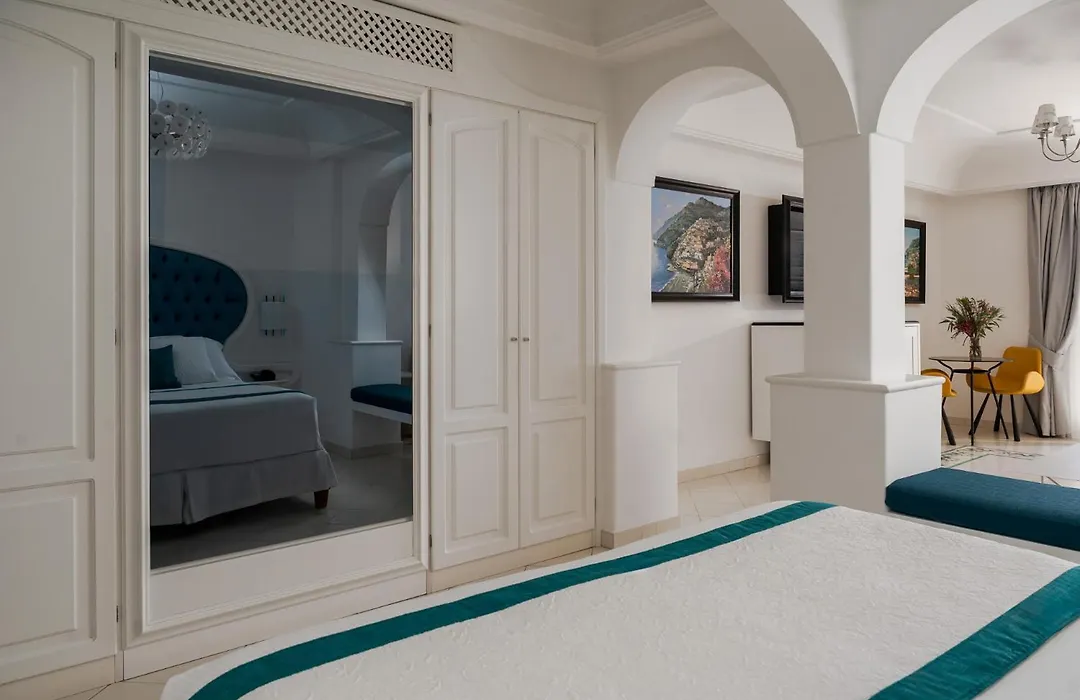 Hotel Eden Roc-1