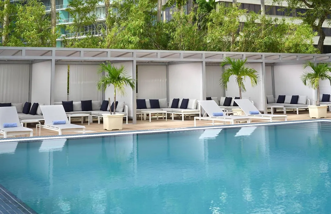 Courtyard Miami Coconut Grove-1