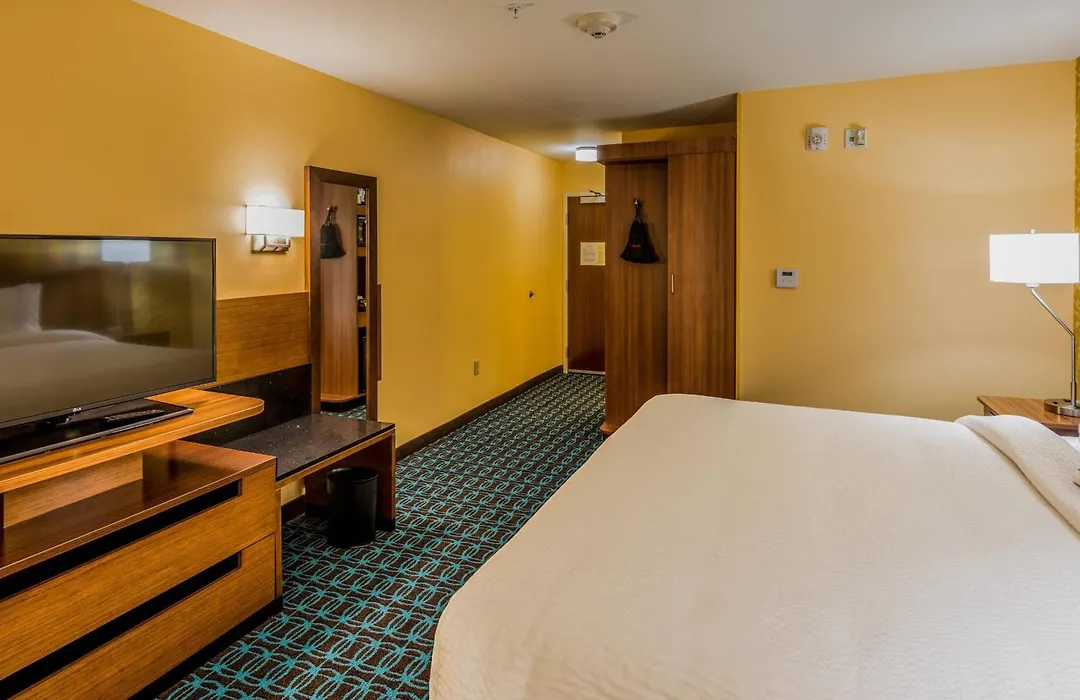 Fairfield Inn & Suites By Marriott Atlanta Fairburn-1