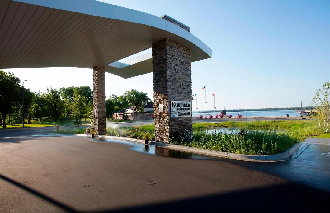 Fairfield Inn & Suites By Marriott Detroit Lakes-1