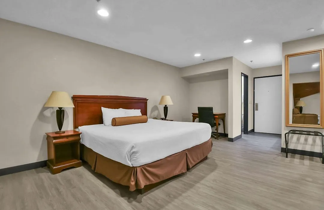 Baymont By Wyndham Zanesville-1