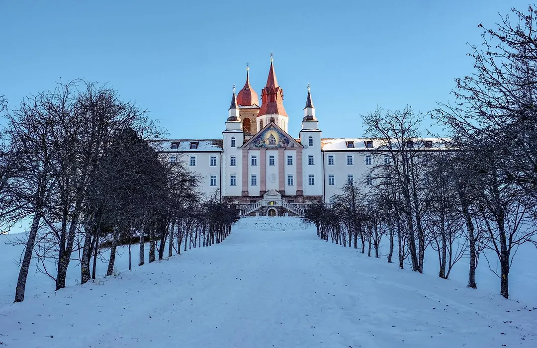 Hotel Leonhard-1