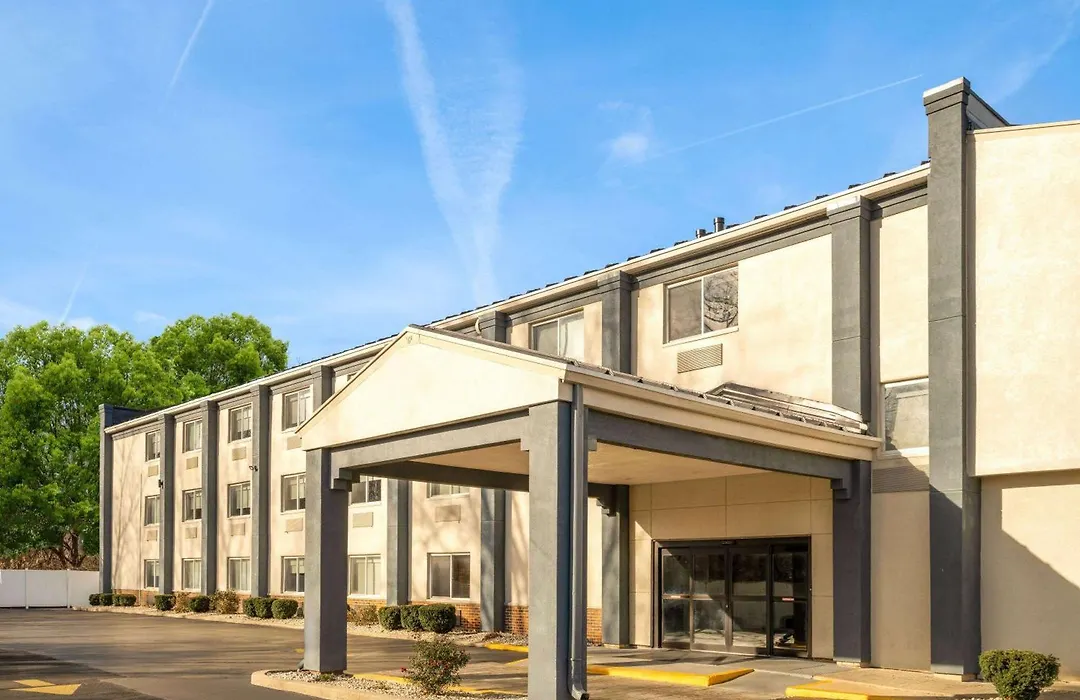 Americinn By Wyndham Woodstock Il-1