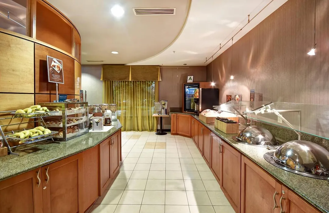 Springhill Suites Louisville Airport-1