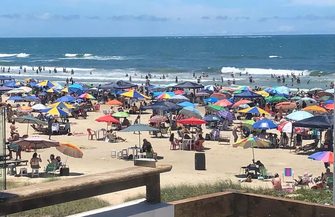 Pousada Beira Mar - Suites Frente Ao Mar-1