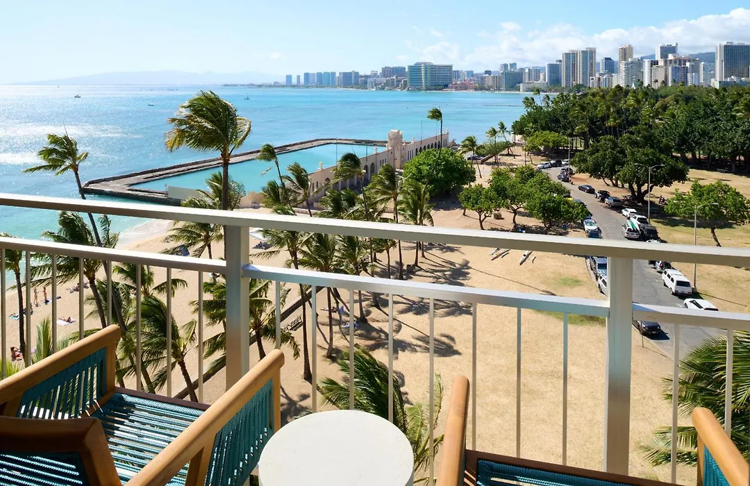 Kaimana Beach Hotel-1