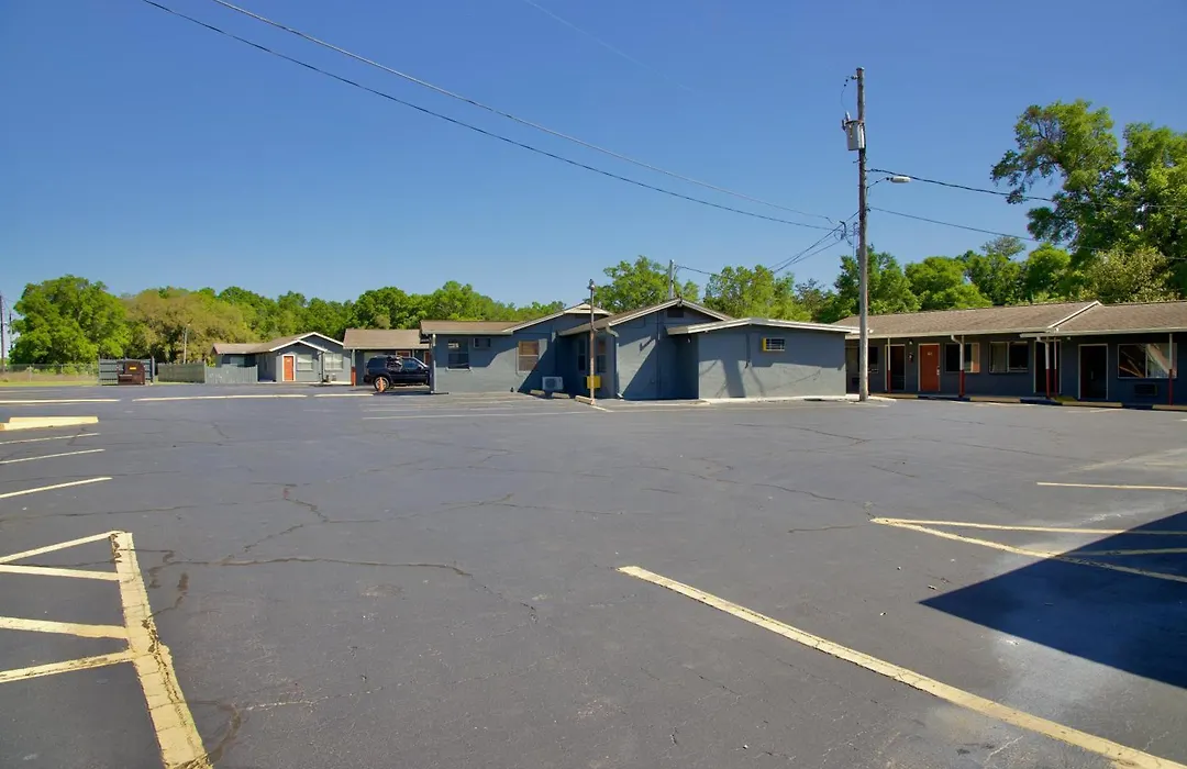 El Camino Motel-1