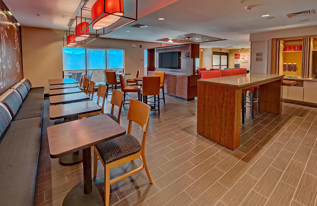 Towneplace Suites By Marriott Hattiesburg-1