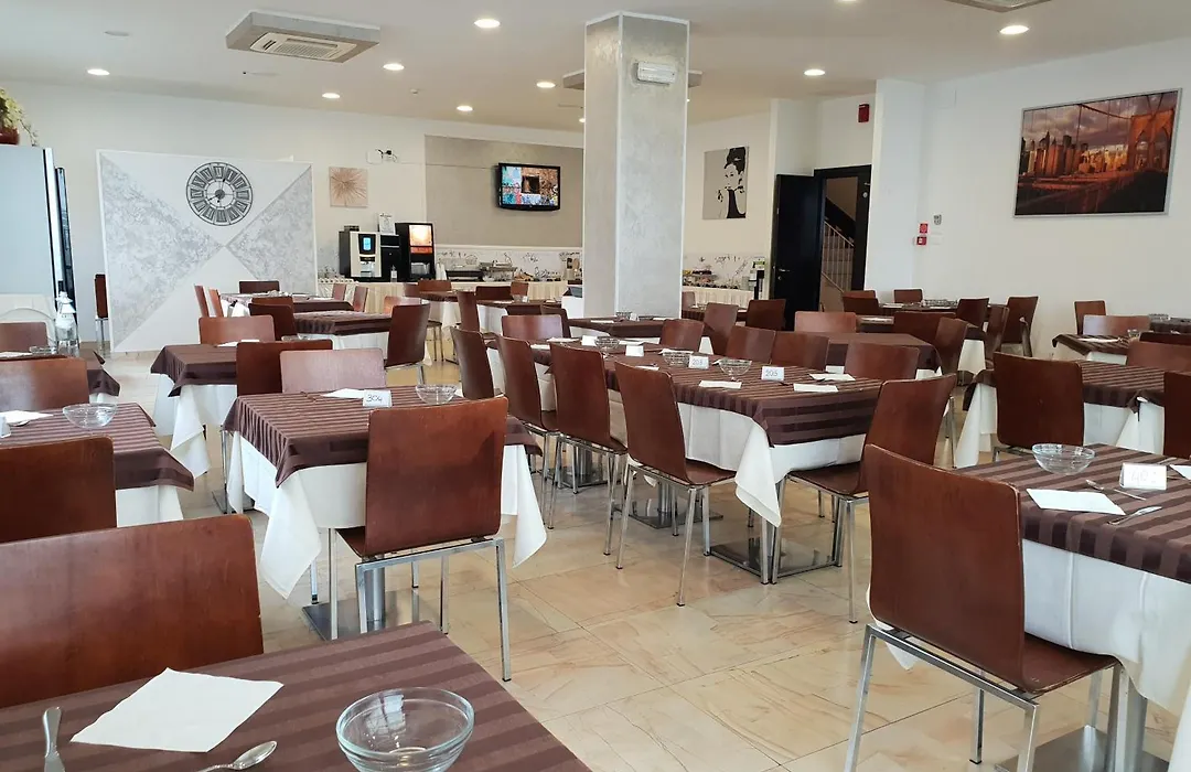 Hotel Diamante-1