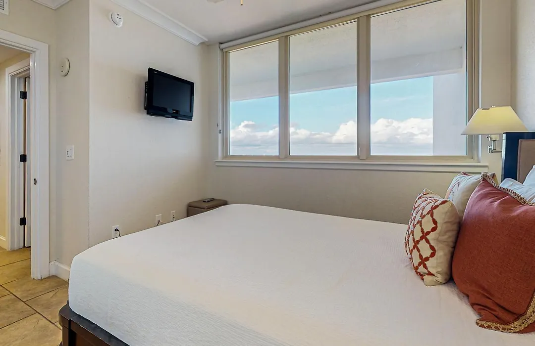 Beach Club 1502-1