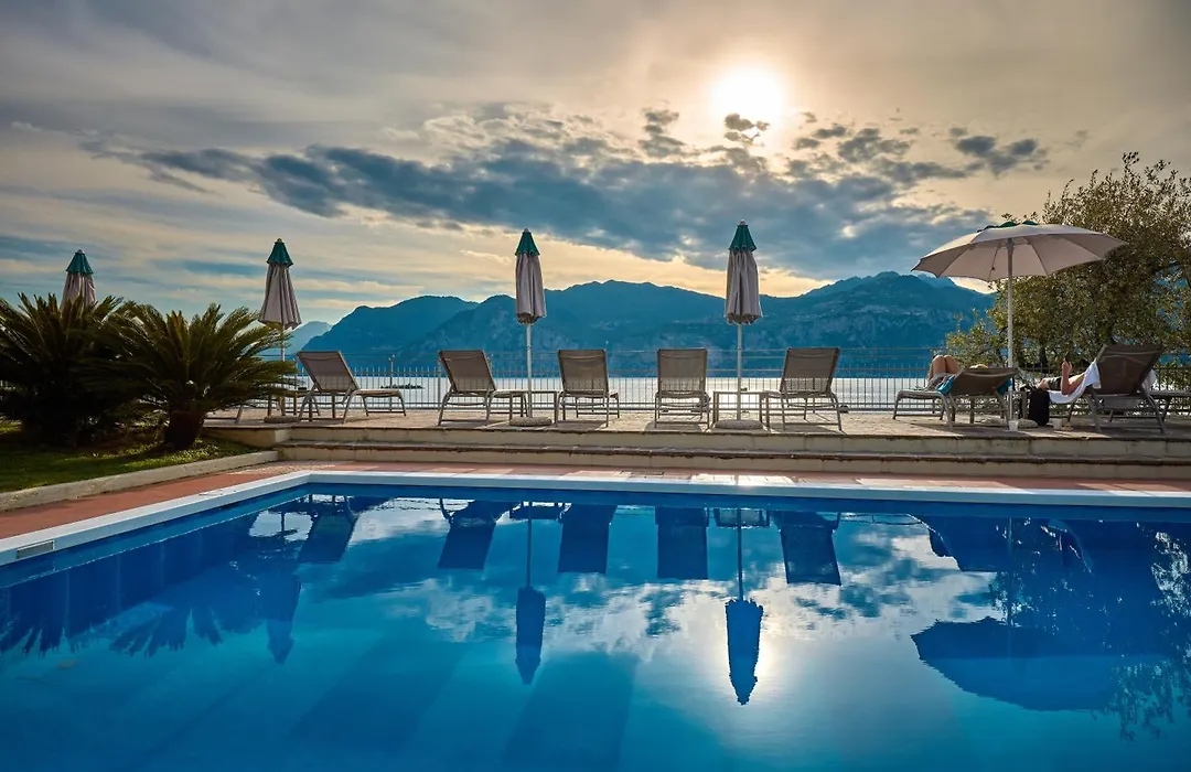 Hotel Capri-1