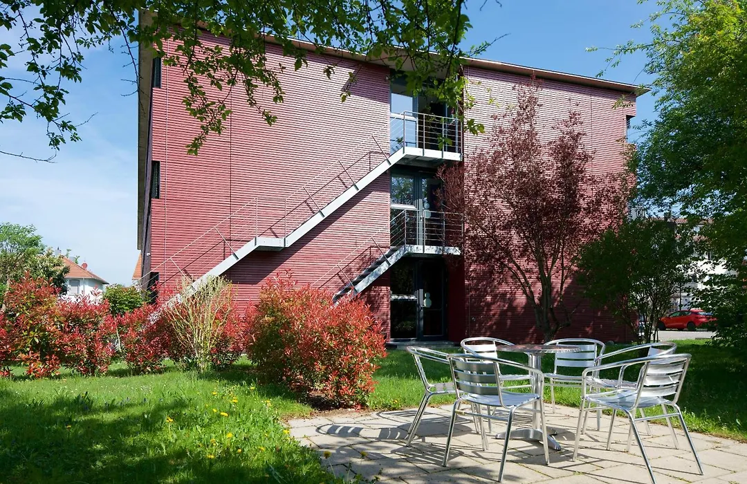 Bed&Breakfast Rotes Haus-1