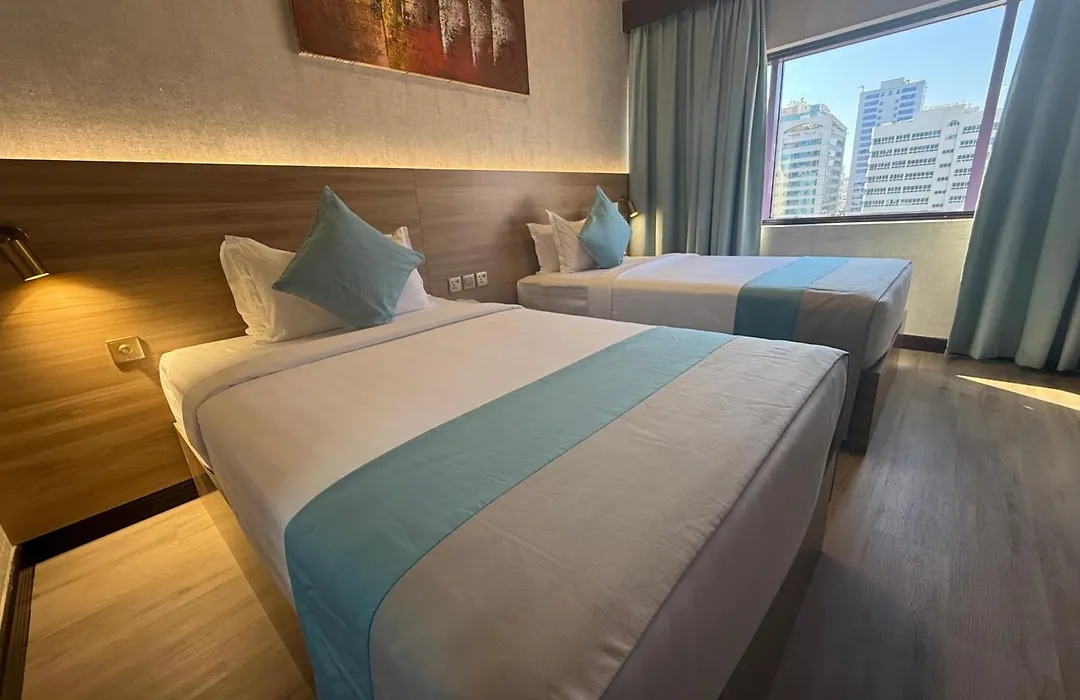 Strand Hotel-1