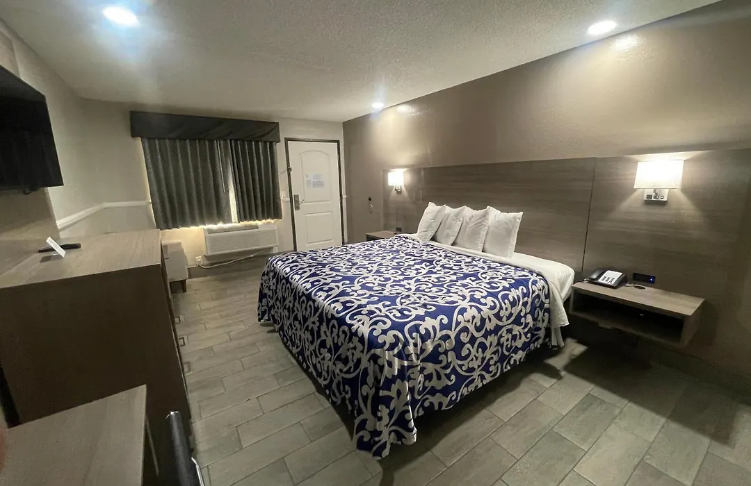 Simplestay Suites - Downtown San Bernardino-1