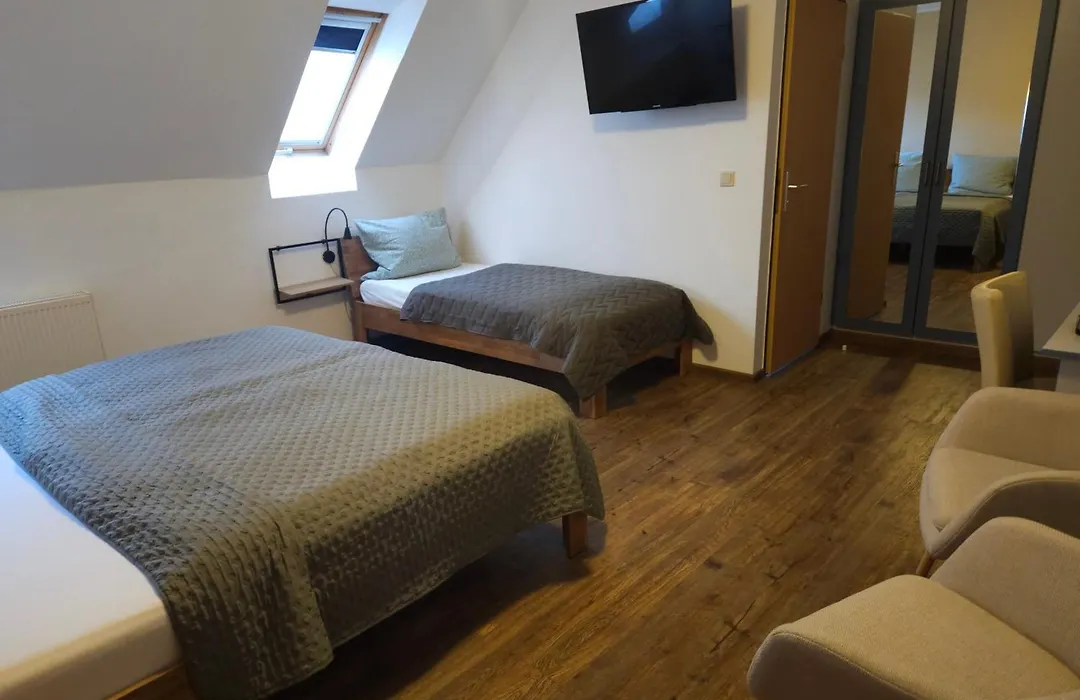 Hotel Am Deich-1