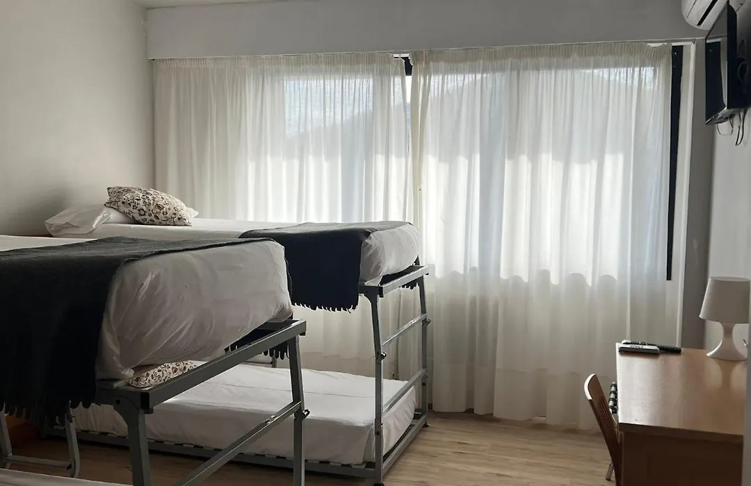 Hotel Txintxua-1