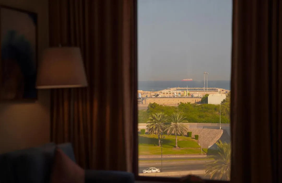 Golden Tulip Muscat-1