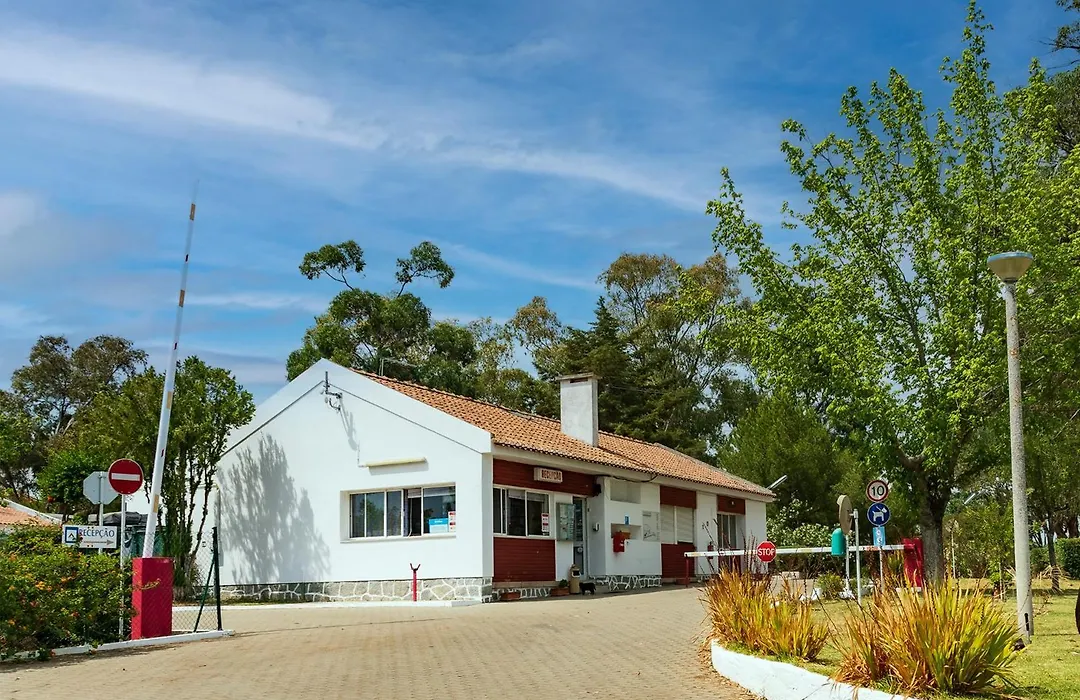 Parque De Campismo Orbitur Evora-1