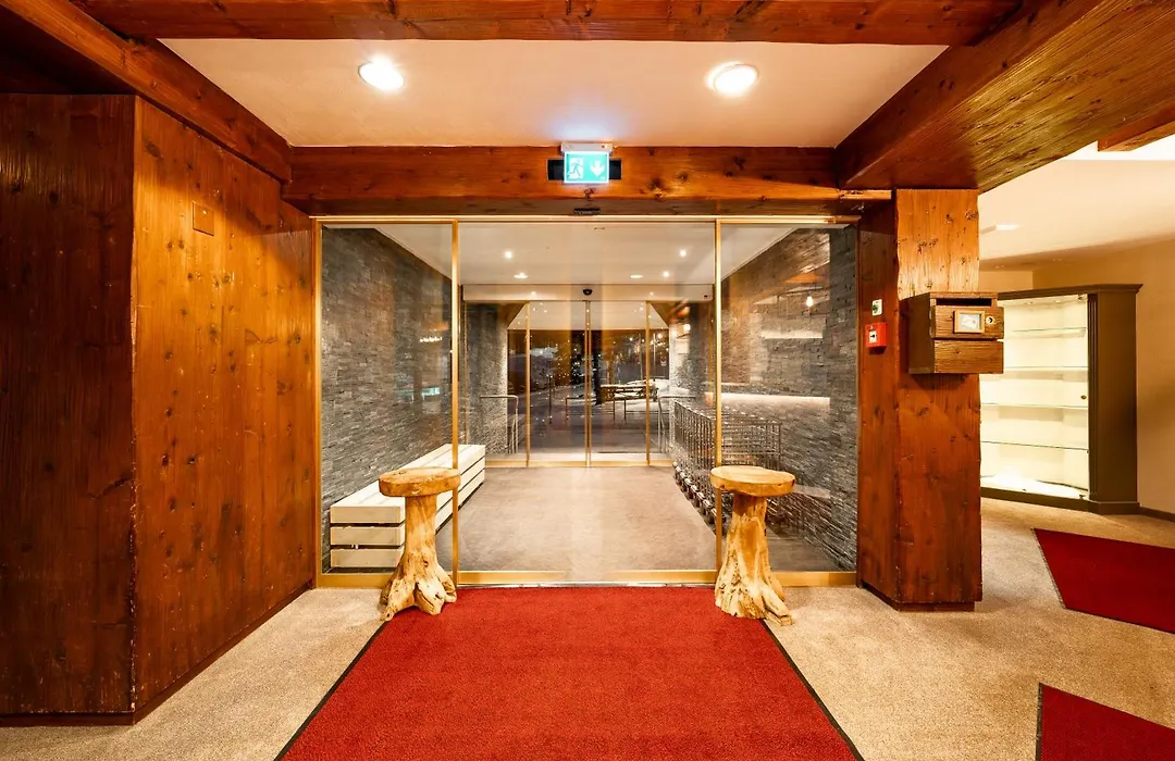 Arosa Alpine Club - Adults Only-1