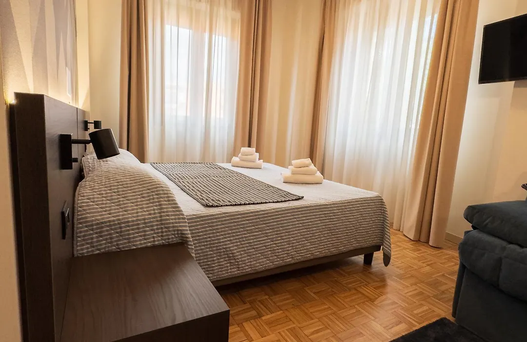 Hotel Astoria-1