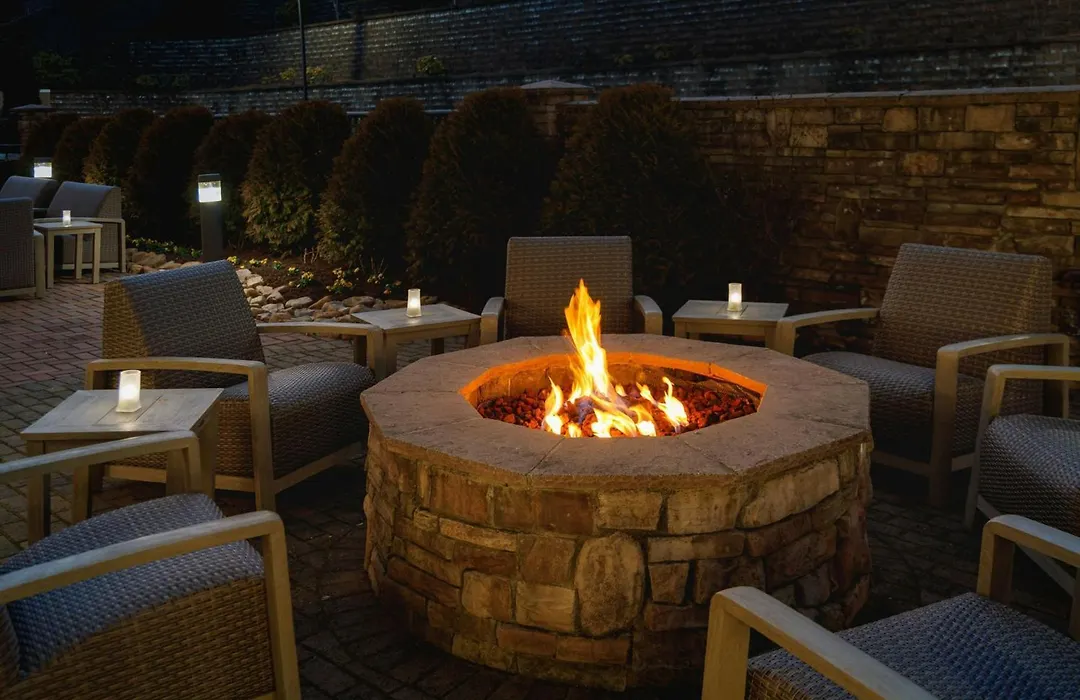 Courtyard By Marriott Boone-1