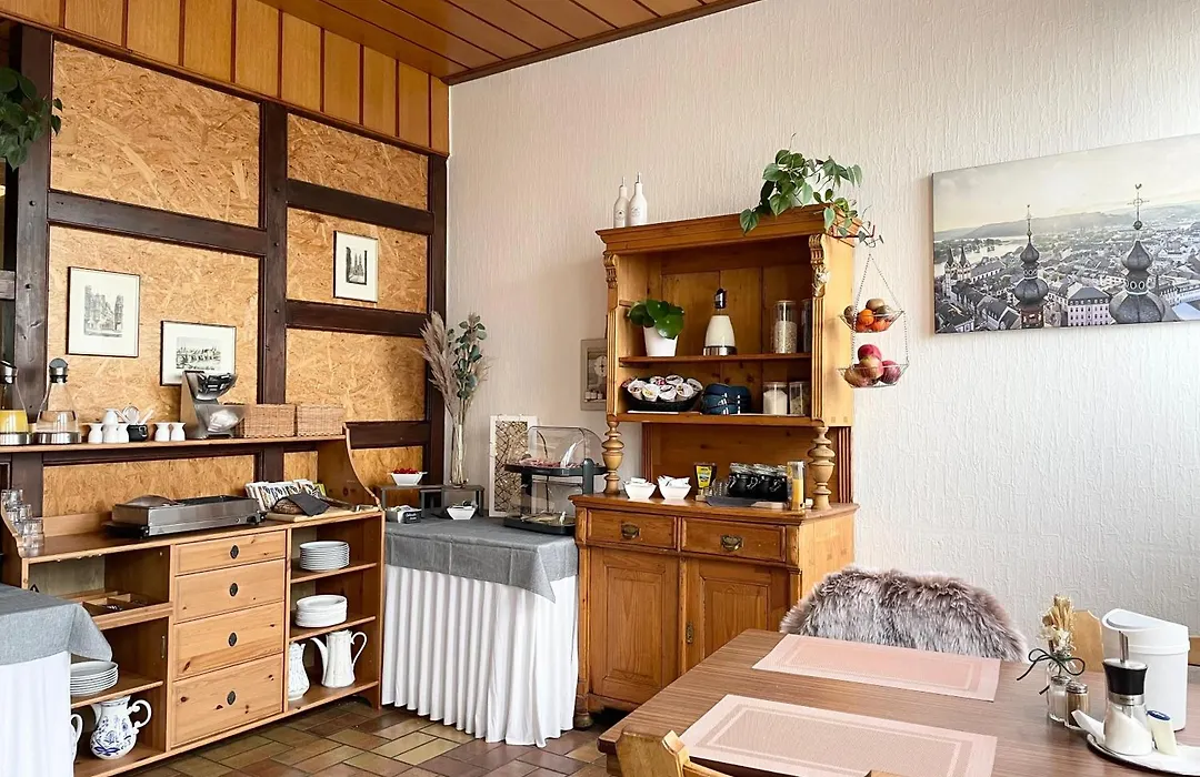 Hotel-Pension Hommen-1