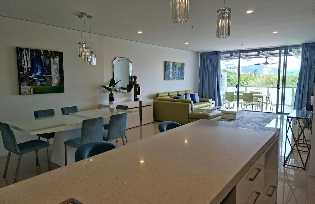 Cairns Private Apartments-1