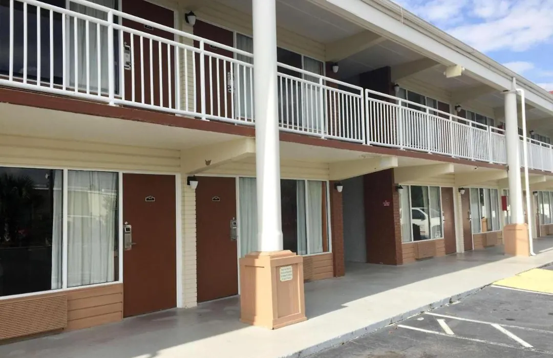 Motel 6-Brunswick, Ga-1