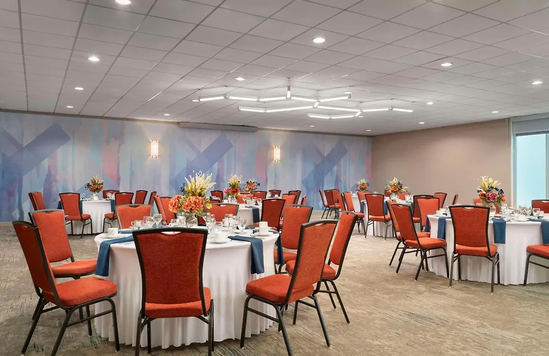 Hilton Garden Inn Boston-Burlington-1