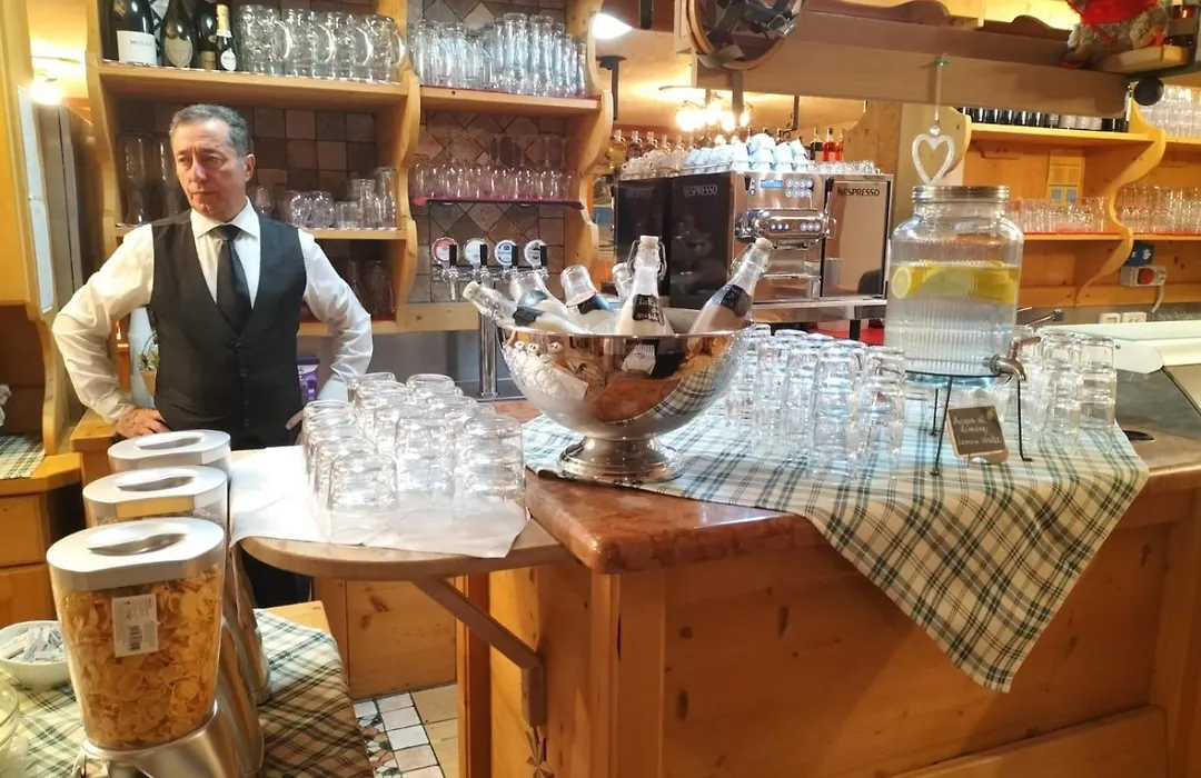 Hotel Dal Bracconiere-1
