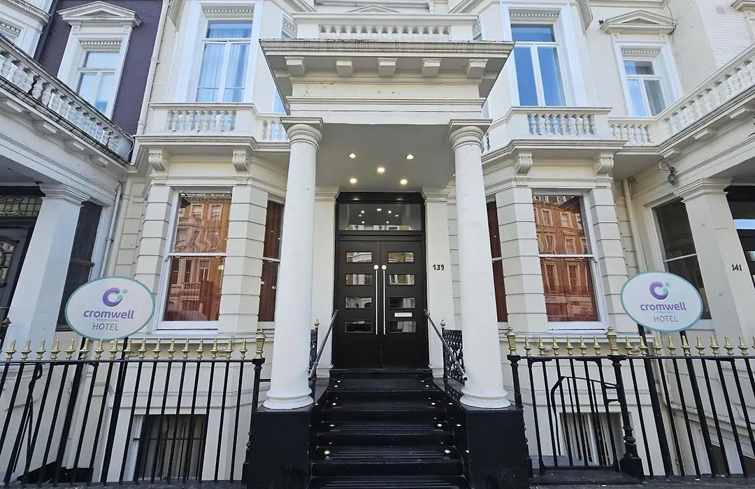 Cromwell Hotel-1