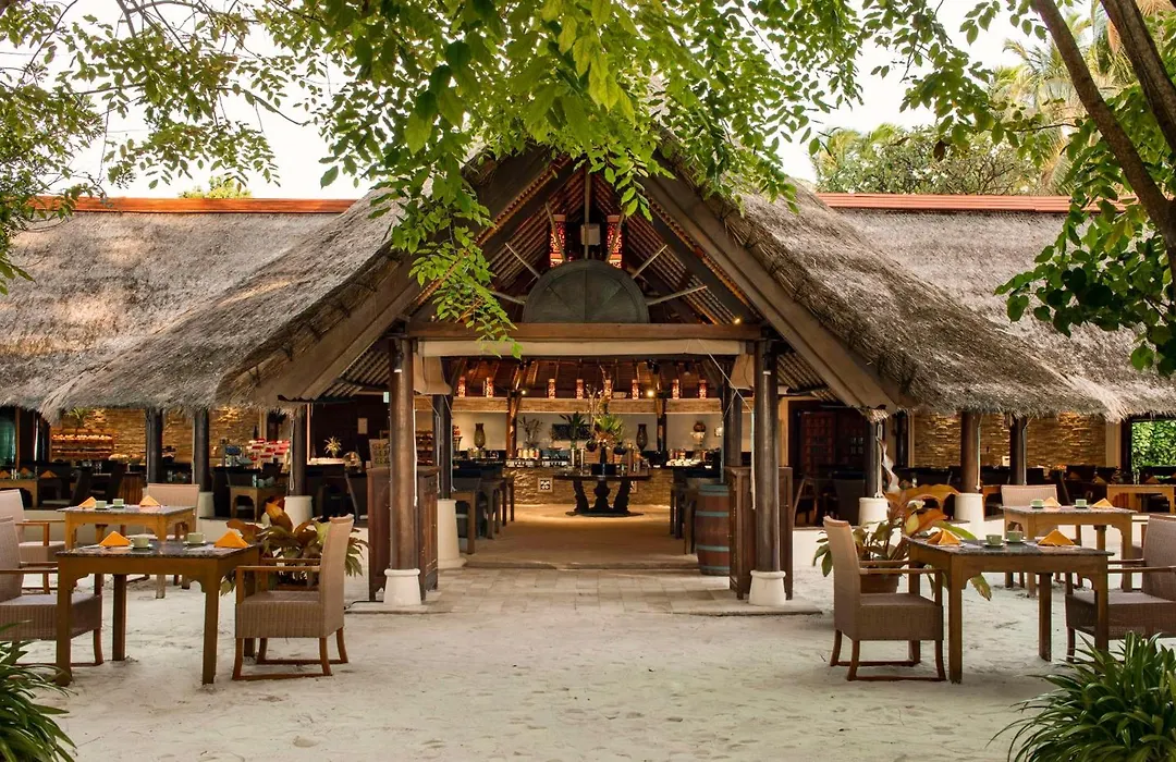 Banyan Tree Vabbinfaru-1