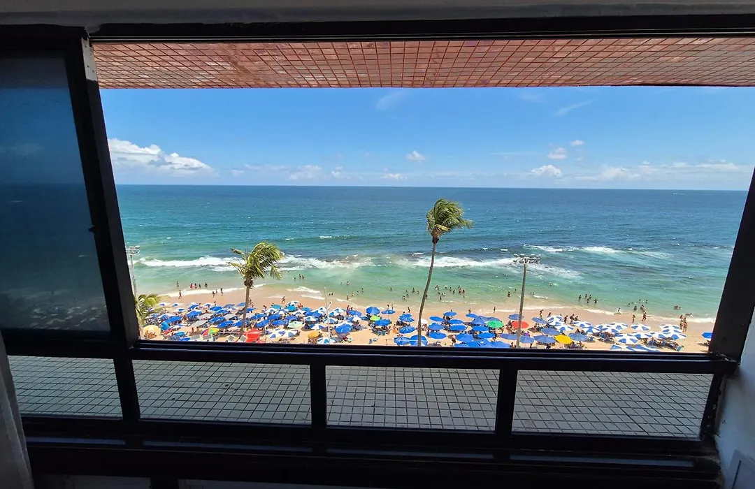 Farol Barra Flat-1