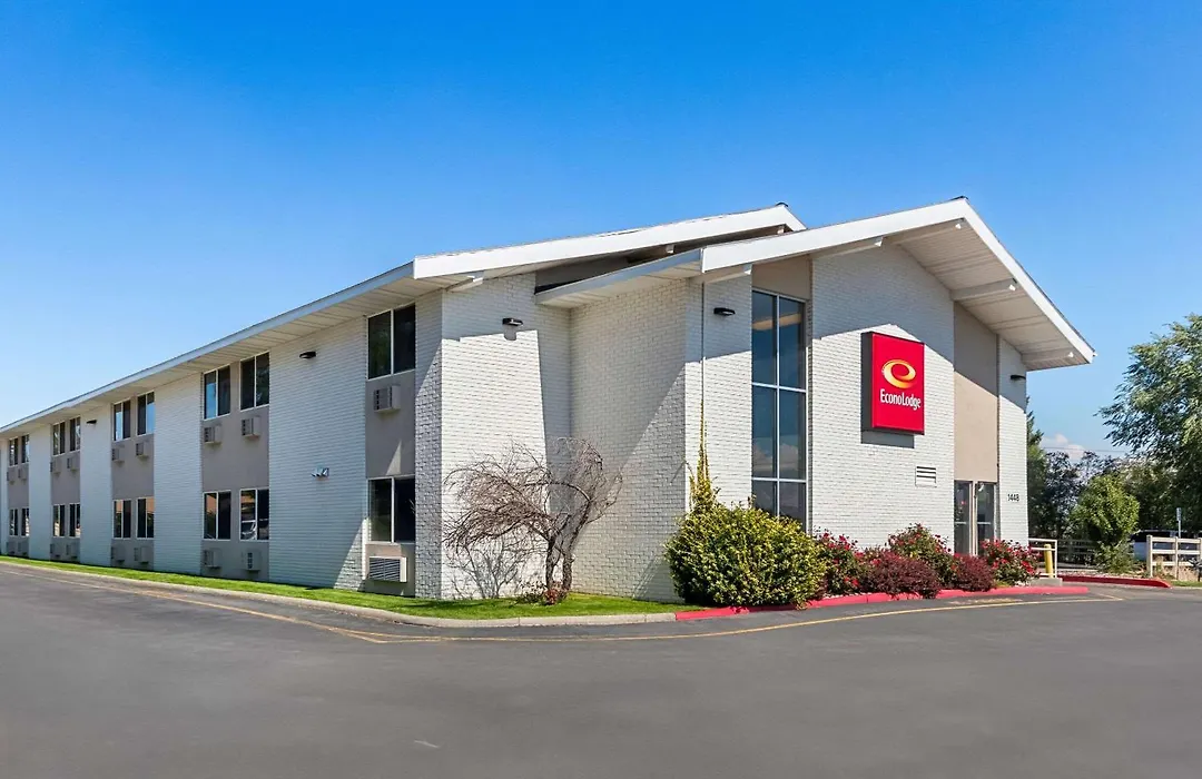 Econo Lodge-1