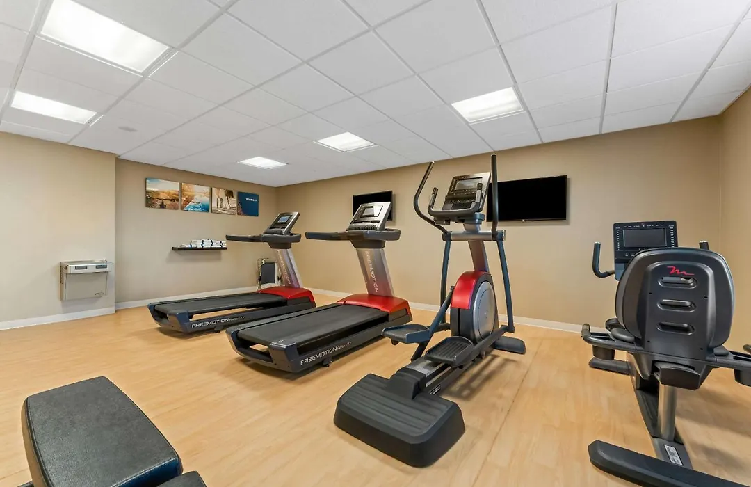 Comfort Inn & Suites Avera Southwest-1