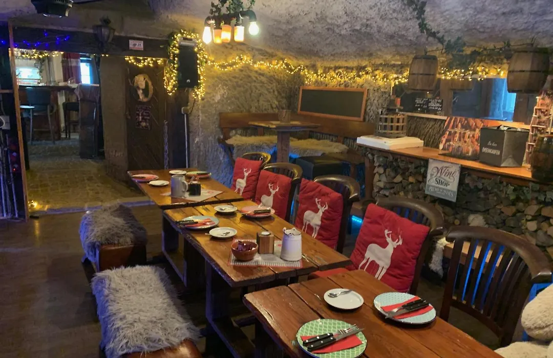 Gästehaus - Wirtshaus zum Felsen-1