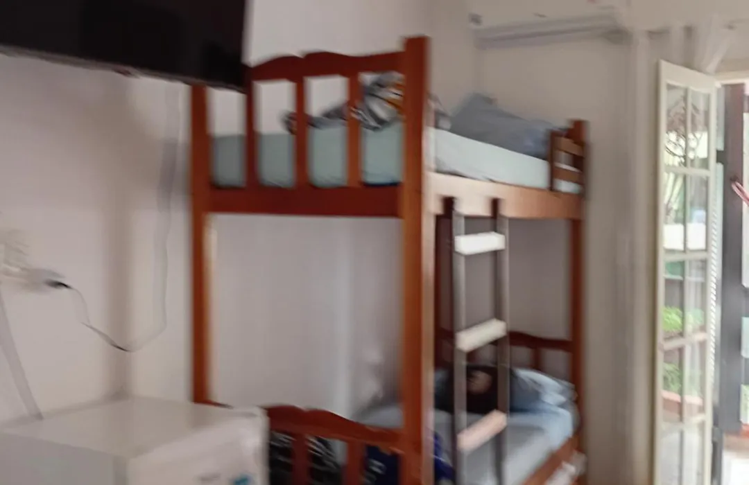 Mama House-1