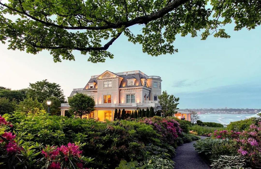 The Chanler At Cliff Walk-1