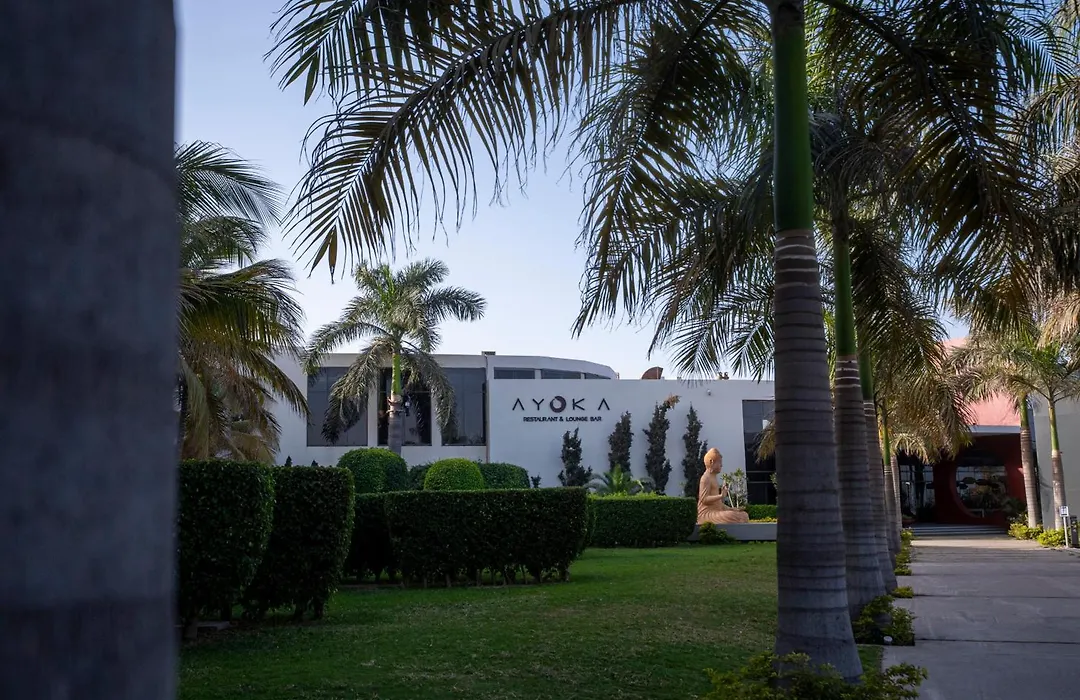 Noom Hotel Dakar Sea Plaza, A Member Of Radisson Individuals-1