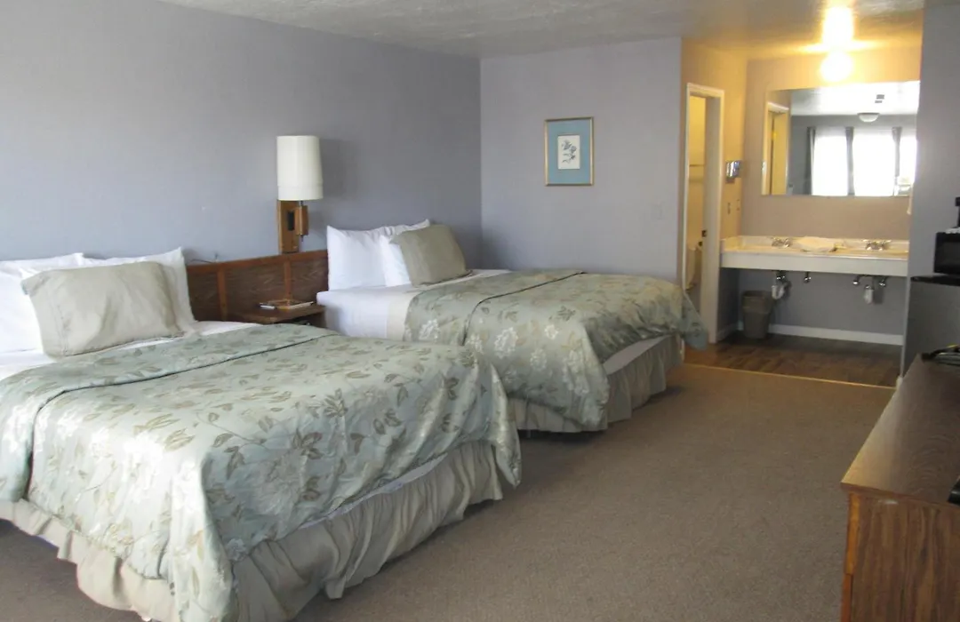 Jim Butler Inn & Suites-1