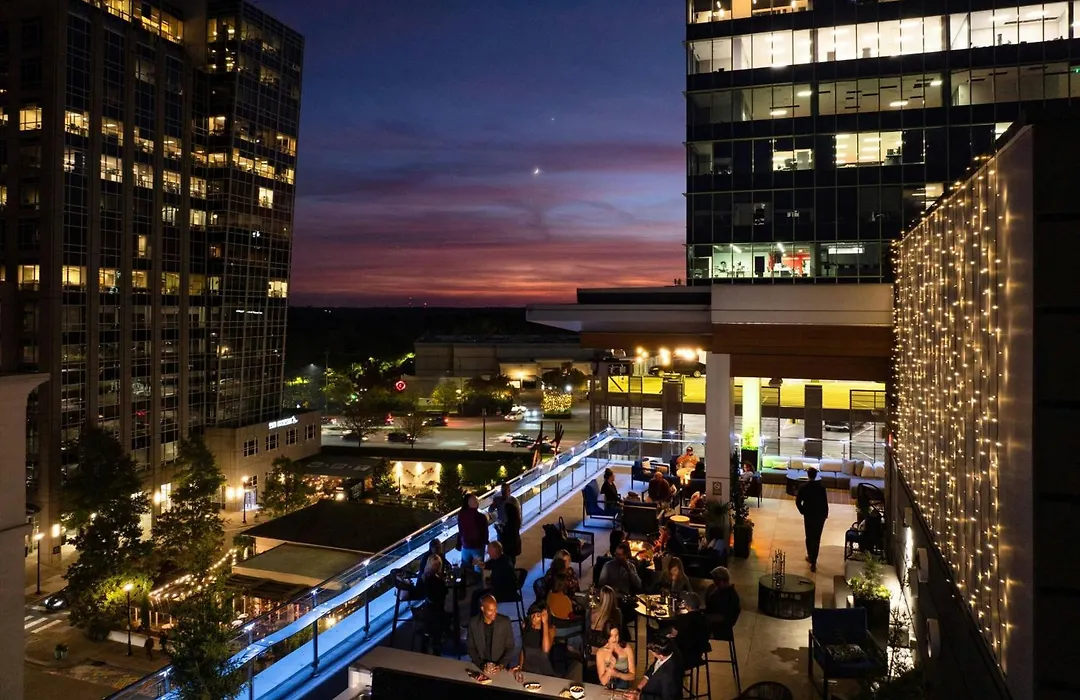 Ac Hotel By Marriott Raleigh North Hills-1