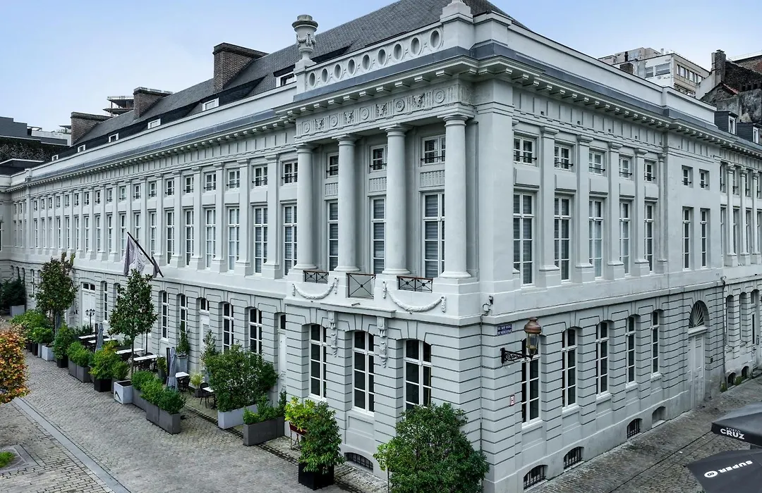 Juliana Hotel & Spa - Brussels Centre-1