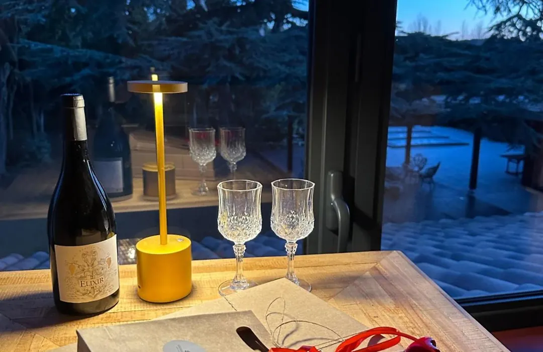Mas Hinaiti - Suite romantique avec Spa et écran géant de cinéma-1
