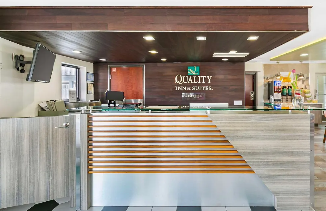 Quality Inn & Suites Sacramento Downtown Area-1